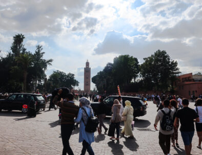 Explore city with certified Local Guides